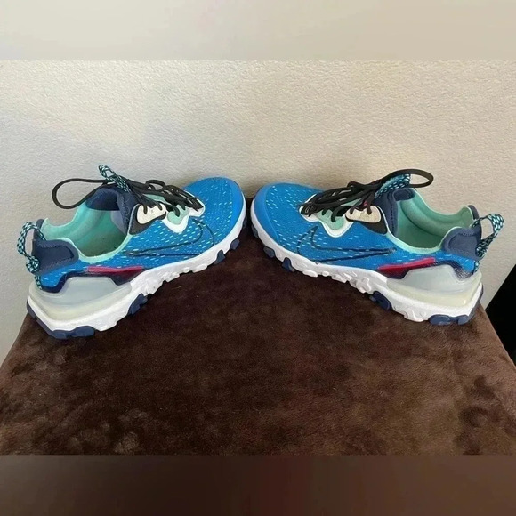 Nike react Vision shoes - Picture 4 of 7